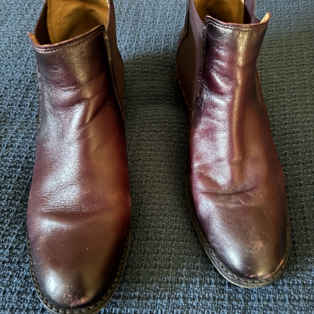 Gabor Brown Ankle Boots with Smooth Leather and Slip-On Design
